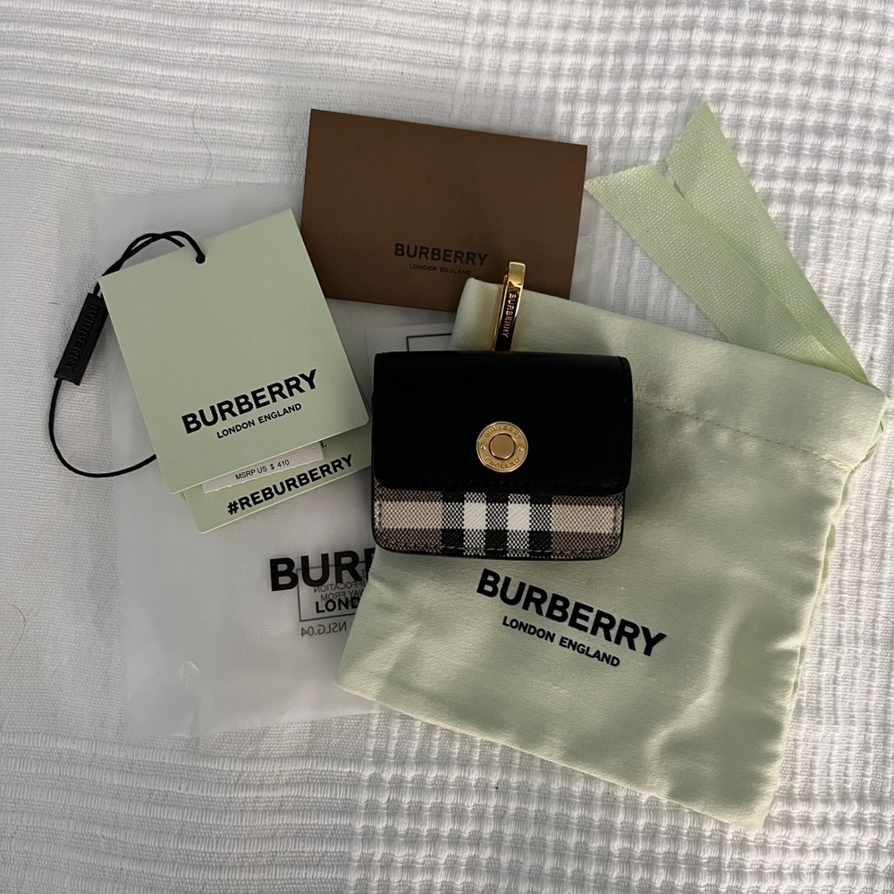 Burberry London AirPods Case